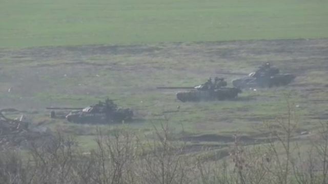 Кадры боевой работы танковых и артиллерийских подразделений в зоне проведения СВО смотреть онлайн