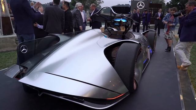 Mercedes-Benz EQ Silver Arrow Debuts смотреть онлайн