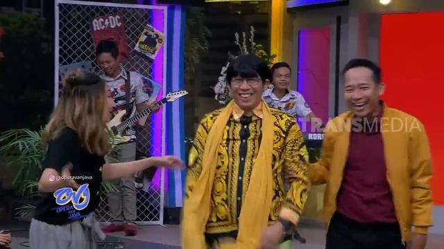 Battle "Cendol Dawet" MG 86 vs OVJ | OPERA VAN JAVA (17/09/19) Part 2 смотреть онлайн