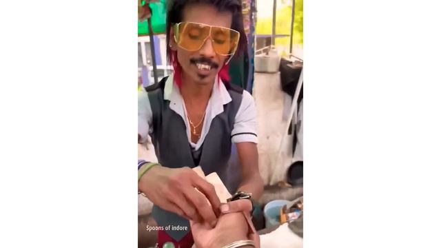 DARK-SIDE OF DOLLY CHAIWALA Ft. @TheUK07Rider | DhiruMonchik (Roast)