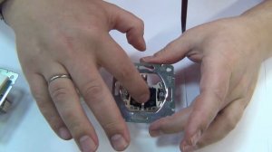 774220 - Влагозащищенная розетка ip44 с крышкой Legrand