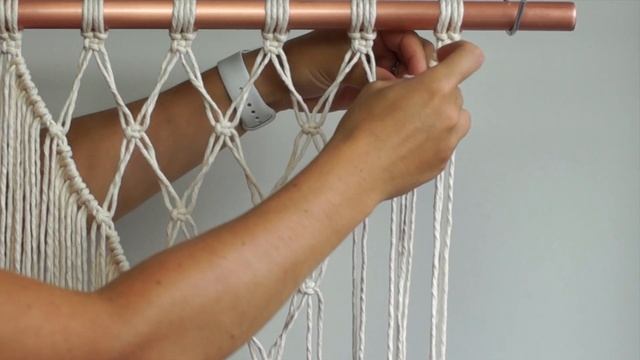 DIY Macrame Tutorial - Macrame Shelf! смотреть онлайн