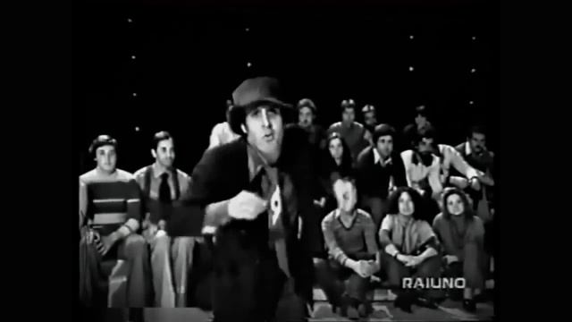 Adriano Celentano & Claudia Mori - Yuppi du (HD) смотреть онлайн