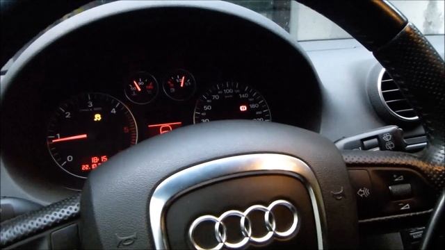 Effacement voyants défaut ESP et direction Audi A3 sportback 2006 смотреть онлайн