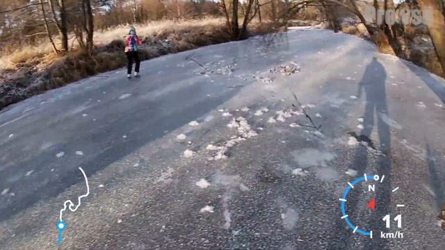 Катаемся на КОНЬКАХ! ПО РЕКЕ!!! 10 км на коньках. Часть 4. смотреть онлайн