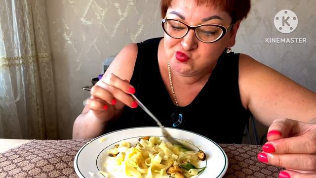 МУКБАНГ/Макароны с морепродуктами по русски🤣🤣 смотреть онлайн