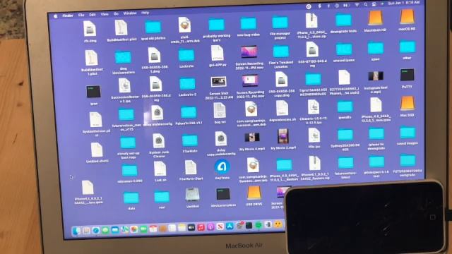 How to Bypass iCloud Lock on iPhone 5c! смотреть онлайн