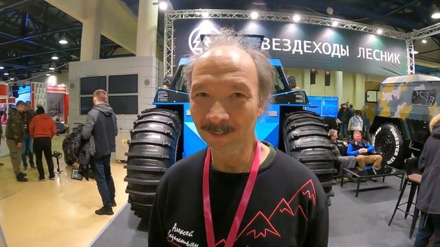 Выставка "Поехали" 2021. Вездеходы и подготовленные внедорожники. Подробная экскурсия. Первая Часть смотреть онлайн