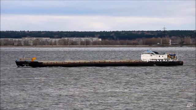 Сухогруз Новочеркасск проходит Ульяновск вверх по Волге 29 10 2018г смотреть онлайн