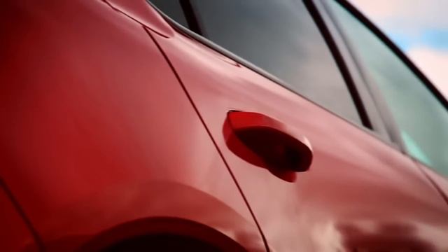Volvo C40 Recharge - Team Test | Fifth Gear смотреть онлайн