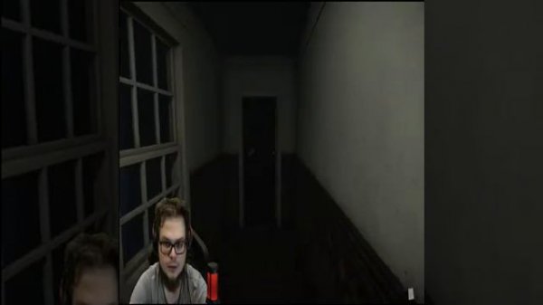 Реакция Булкина на скримеры в The Mortuary Assistant