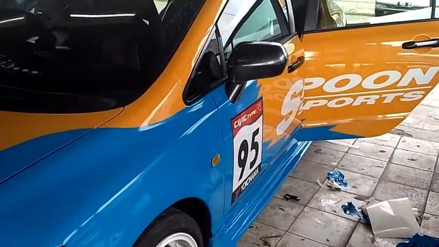 hasil cutting sticker spoon sport смотреть онлайн