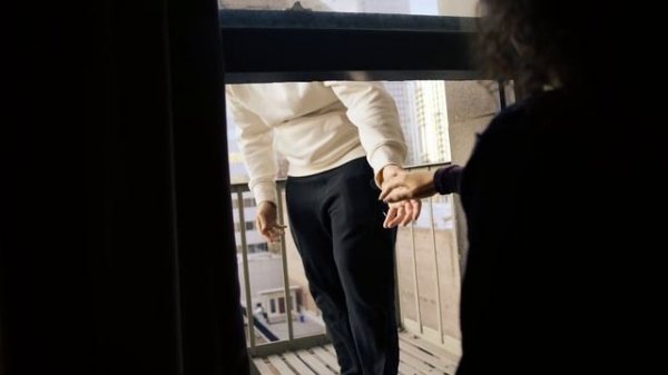 Tidal Waves  Luca Aprile - You Are A Traveler (Official Music Video).mp4