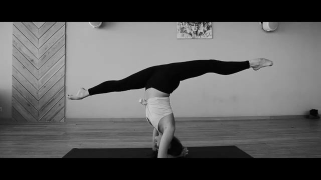 Полина Горбачева- Видеовизитка . Направление: Стретчинг смотреть онлайн