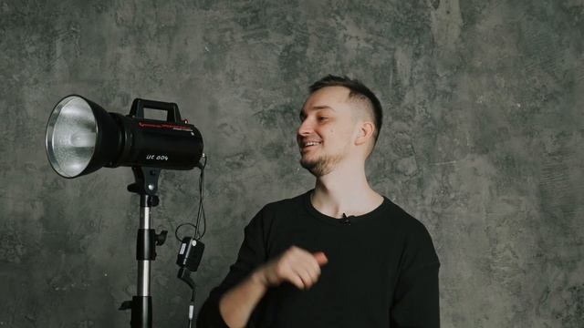 ПЕРВЫЙ РАЗ В ФОТОСТУДИИ. РАБОТА С ИМПУЛЬСНЫМ СВЕТОМ. КЛАССИЧЕСКАЯ СХЕМА СВЕТА. смотреть онлайн