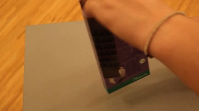 Аккумулятор внешний Molecula PB-4.0-01S смотреть онлайн