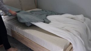 Как правильно застилать кровать?