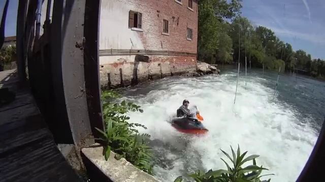 MADEMAX kayak rodeo test spot 4/12 смотреть онлайн