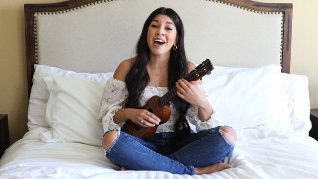 La Vie en Rose | Ukulele Cover (French, Spanish, and English) смотреть онлайн