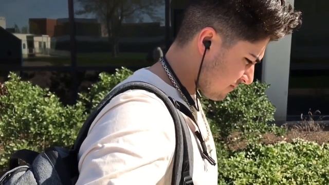 BEST Bluetooth Headphones : Beats X The AirPods Alternative?