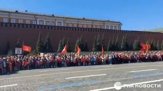 Россия/Красная площадь/ Когда весь мир прогрессирует, Россия пытается вернуть прошлое смотреть онлайн