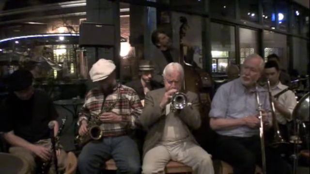 Clint Baker's Cafe Borrone All-Stars "If I Had You" смотреть онлайн