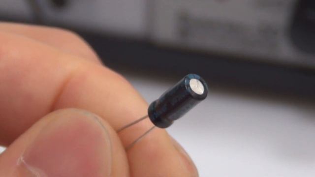 Как взрываются конденсаторы? смотреть онлайн