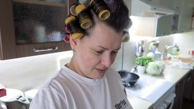 Закуп продуктов на День Рождения / Стейки из КАПУСТЫ / Vika Siberia LifeVlog смотреть онлайн