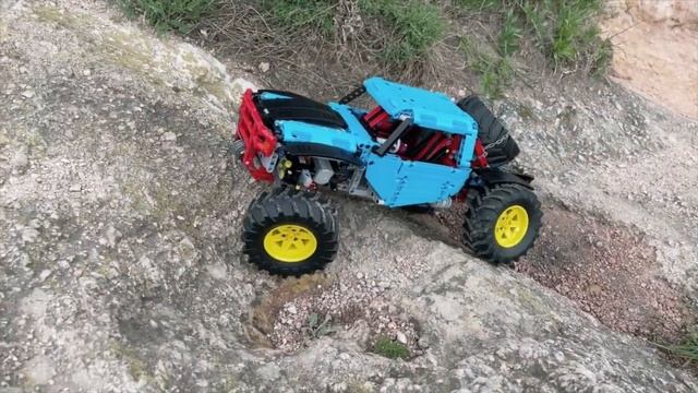 Lego Technic 42070 C model Azure Rocker смотреть онлайн
