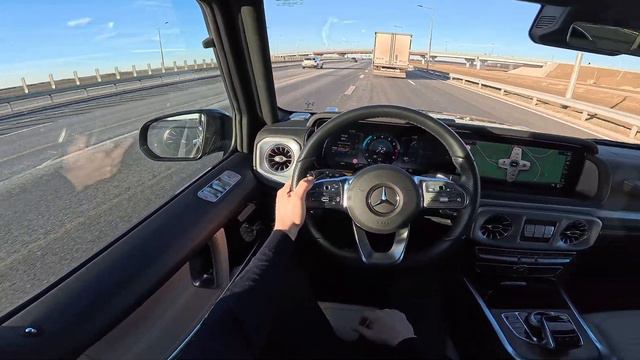 Noul Mercedes G-Class G500 2024 - Îmbină Eleganța, Puterea Motorului V8 și Performanța Off-Road