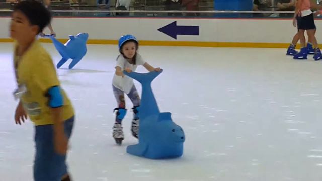 Chiara saigon ice skating смотреть онлайн