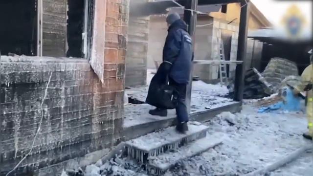 Пожар унёс жизни двоих детей смотреть онлайн