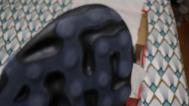 [ NIKE REACT ISPA ] QU’EN PENSEZ VOUS? смотреть онлайн