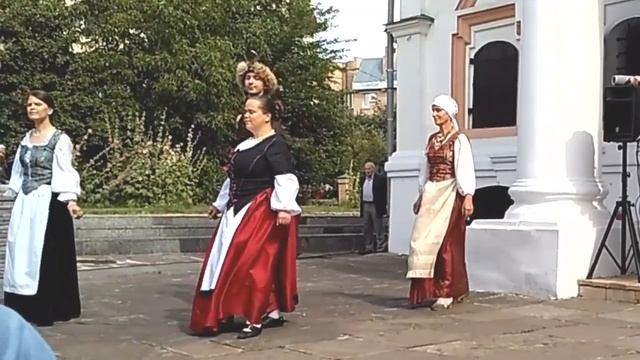 Студия старинного танца "Джойссанс", Киев смотреть онлайн