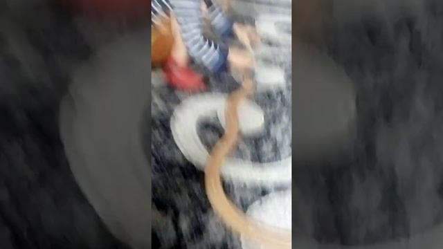 Андрей играет в гонки ставь лайк если любишь маму смотреть онлайн