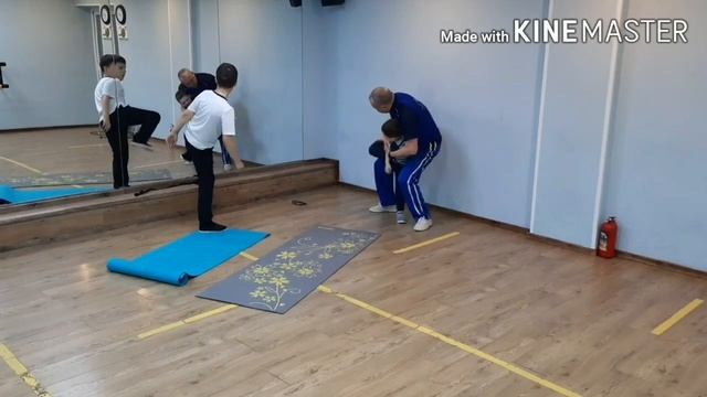 Каратэ.Ушу.Самозащита для детей и взрослых смотреть онлайн