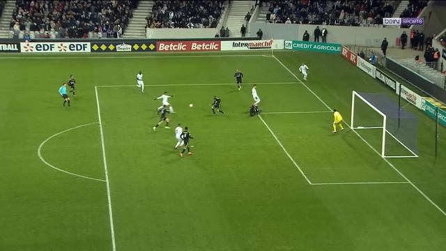 Résumé : En 3 minutes, Toulouse fait vaciller Ajaccio смотреть онлайн