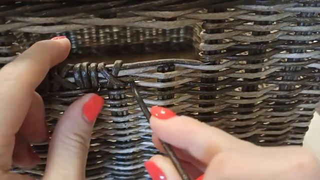 РУЧКА В КОРОБЕ УКОРОЧЕННЫМИ РЯДАМИ смотреть онлайн