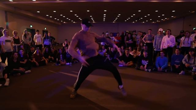 RUDI SMIT | LIGHT MY BODY UP @ WHES DANCE CONVENTION 2017 смотреть онлайн