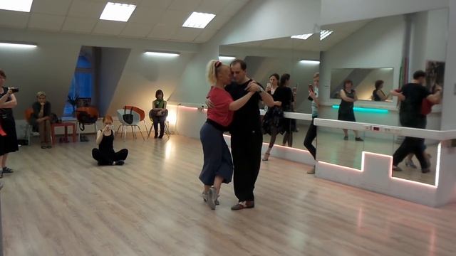 Elvira Malishevskaya y Igorj Paskevich. Boleos. смотреть онлайн