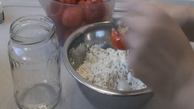 Перчики фаршированные сыром в масле смотреть онлайн