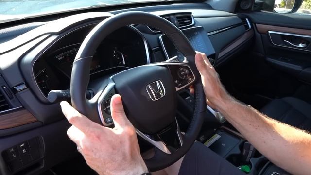 Is the updated 2020 Honda CR-V Touring AWD king of the compact SUVs? смотреть онлайн