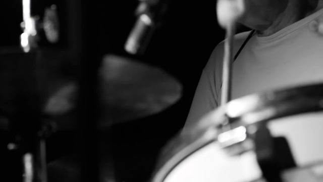 Charles Hayward & Thurston Moore - Improvisations LP (recording session footage) смотреть онлайн