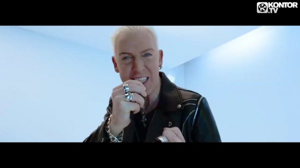 Scooter - Bora! Bora! Bora! (Official Video)