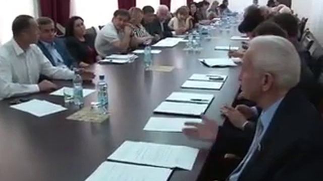 Заседание парламента в Цхинвали смотреть онлайн