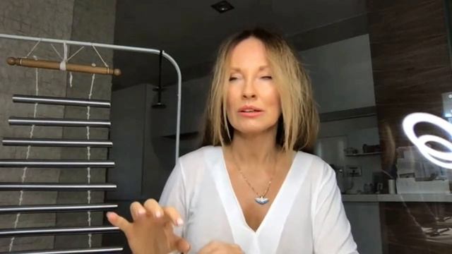 Интуитивное творчество. Раскрытие творческого потенциала | Наталья ЧИЖ 16+ смотреть онлайн