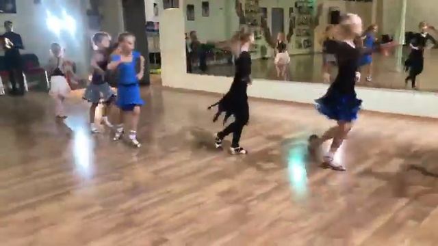 Спортивно-бальные танцы для детей АртМари смотреть онлайн