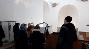 Достойно и праведно есть поклонятися Отцу и Сыну и Святому Духу...