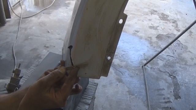 Ремонт рваного пластика. Сварка пластика. смотреть онлайн