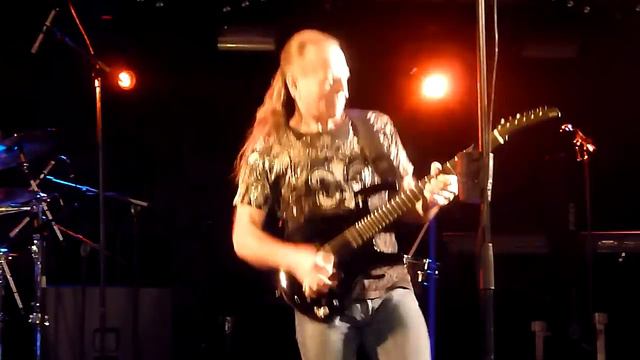 Mark Farner - Are You Ready (Live in Moscow Milk Club, Moscow, 07.12.2011) смотреть онлайн